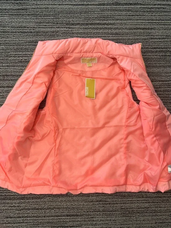 🔥🔥🔥NEW Michael Kors Bright Blush Coral Quilted Puffer Vest Jacket - Picture 4 of 7